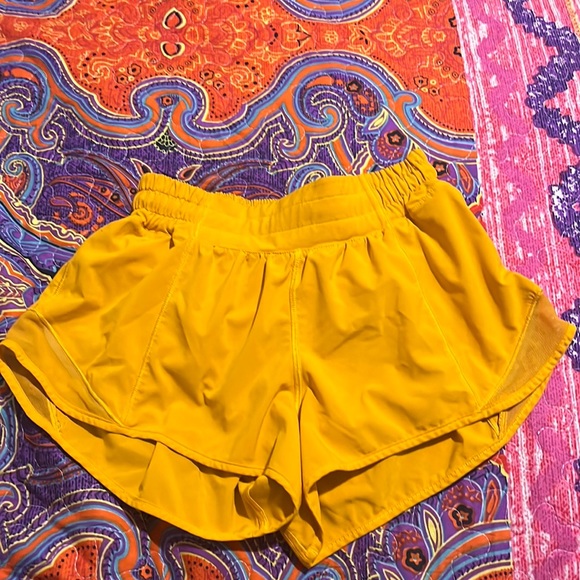 lululemon athletica Shorts Orangy Yellow Lulu Shorts Size 4 25 Inch